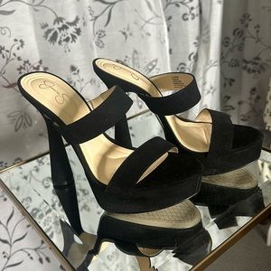 Jessica Simpson 7.5 black heels slide